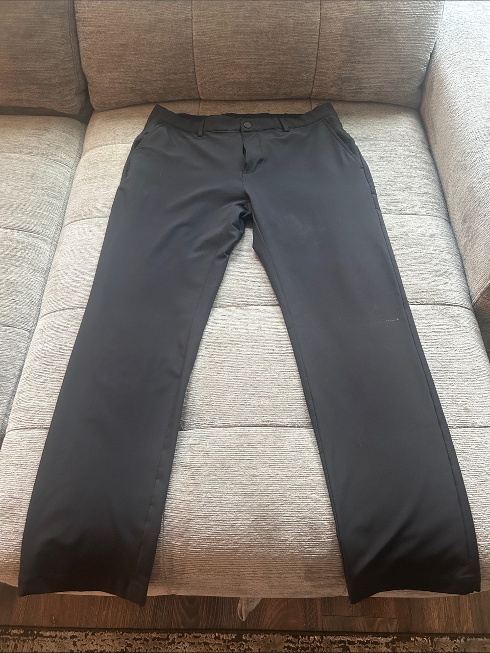 Greg Norman Golf Men's Black Performance Pants 34 x 30